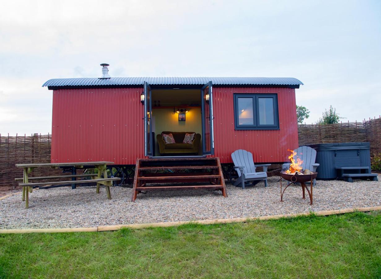 The Gambo Shepherd'S Hut Kidwelly Bagian luar foto